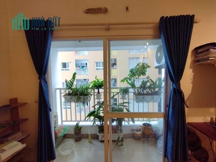 Cần cho thuê căn hộ Lotus garden 67m2