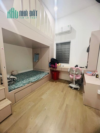 3 THOÁNG LẠC LONG QUÂN 60M x 5T, GA RA, KINH DOANH ĐỈNH GIÁ HƠN 8 TỶ
-	Cách mặt phố chỉ vài bước