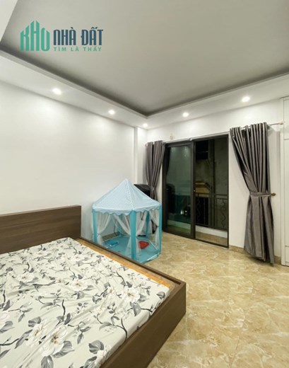 Bán Nhà Văn Phú 3.75  tỷ Hà Đông . Dt 32m .Mt 3,5m . 5 tầng . Tặng full nội thất .Nhà Đẹp Mới Tinh