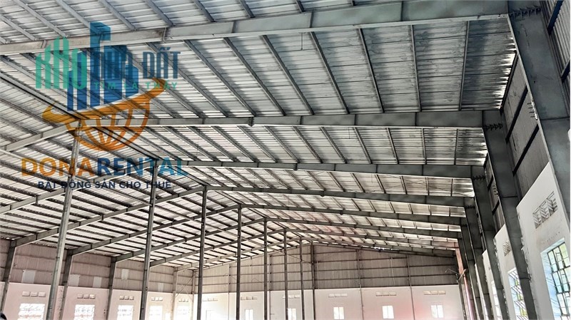 nhà xưởng KCN Bàu Xéo, diện tích nhỏ. pccc vách tường. khuôn viên SD chung. cont đậu chờ