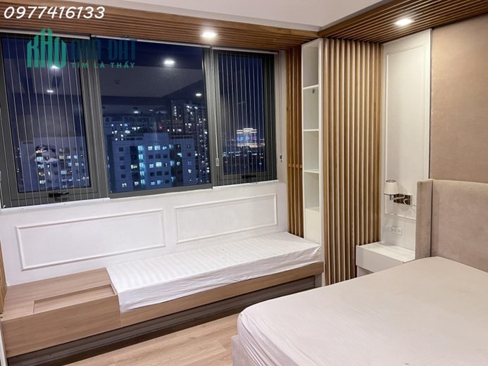 Nhỉnh 5 tỷ sở hữu Chung cư cao cấp Ngoại Giao Đoàn, 130m2, view đẹp, nội thất nhập khẩu,