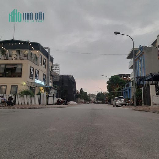 180m2 đất Trâu Quỳ, Gia Lâm. Kinh doanh cực đỉnh. Lh 0877817368.