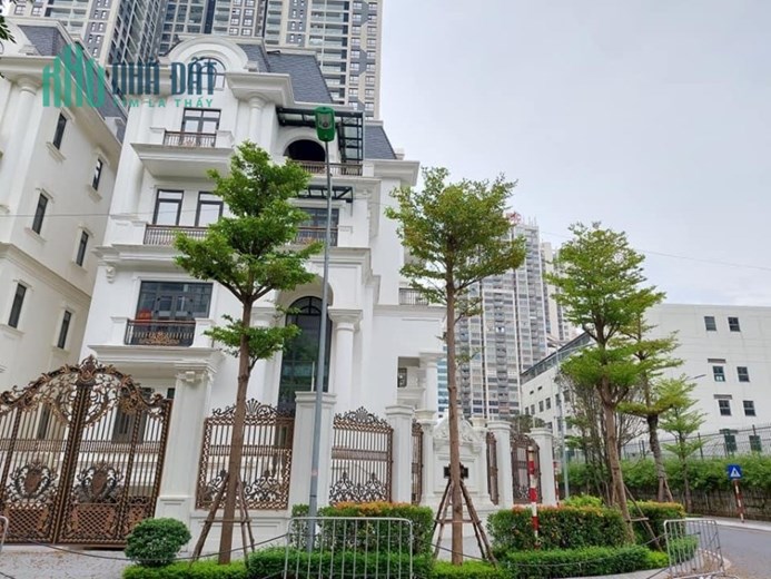 BIỆT THỰ LÔ GÓC MỸ ĐÌNH - 5 TẦNG NỔI 1 TẦNG HẦM - TÂN CỔ ĐIỂN - MẶT TIỀN 15M - AN NINH 24/7