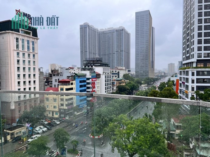 TOÀN VĂN PHÒNG LÔ GÓC LIỄU GIAI - 10 TẦNG MT 9M - THANG MÁY - VỈA HÈ - KINH DOANH