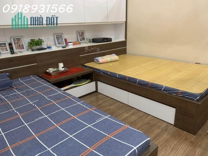 Chính chủ bán gấp nhà Định công Thượng 48m _ 5 tầng — 8,15 tỷ ( có TL)