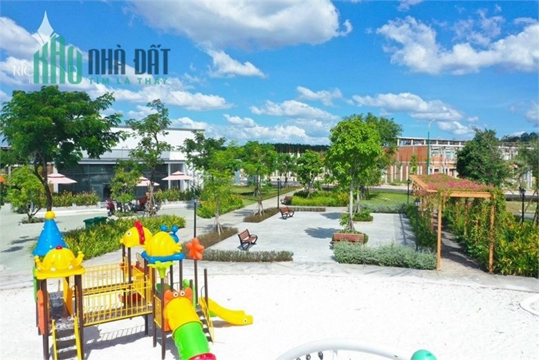 Đất nền đầu tư mặt tiền đường lớn liền kề trung tâm TPM Bình Dương, thanh toán chỉ 246tr/nền