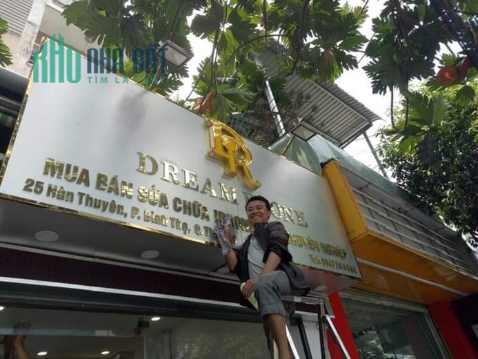 Chuyên thi công bảng hiệu giá tốt chuyên nghiệp tại Thành Phố Hồ Chí Minh