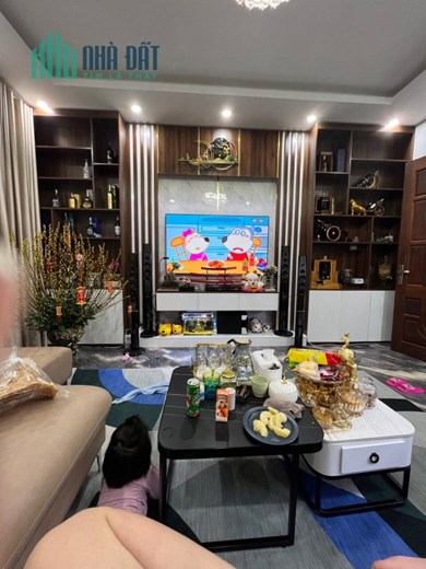 Bán nhà dân xây Đa Tốn, ô tô, 56 m2, 4T, giá chỉ 50tr/m2.