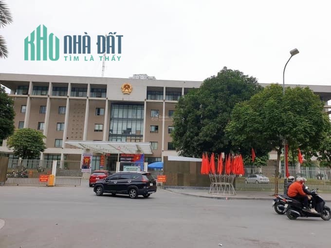 Bán nhà mặt phố Trần Đăng Ninh, Hà Đông, sát quận ủy, 40m2, mt4m, nhỉnh 7 tỷ
