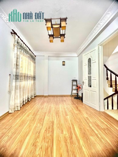 BÁN GẤP HAI BÀ TRƯNG, PH N LÔ, Ô TÔ GẦN, 2 MẶT NGÕ 52M x 4T, NHỈNH 5 TỶ 0981585654

BÁN GẤP HAI