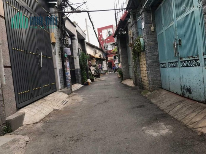 Bán Đất sổ hồng vuông vức Đường Dương Quảng Hàm,Gò Vấp,Chỉ 1,6 tỷ sở hữu ngay.