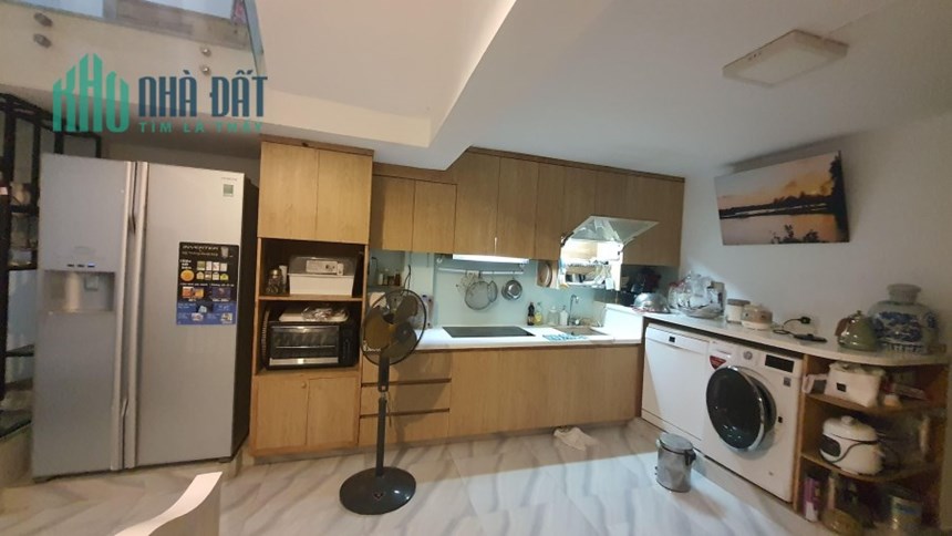 Nhà mới Thoại Ngọc Hầu. Phú Trung. Tân Phú. 61m2. 3 tầng BTCT. Nhỉnh 4 Tỷ.
