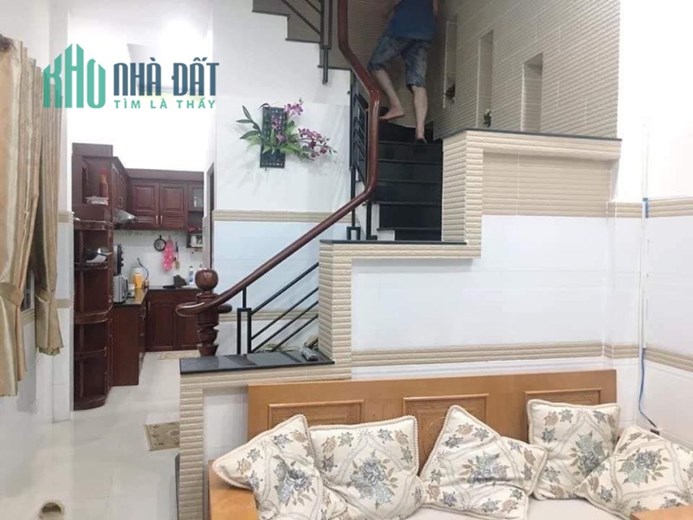 Bán nhà HXH, 3 Tầng, 50m2, Trần Kế Xương, P3, Bình Thanh, Giá chỉ 6 tỷ 5.