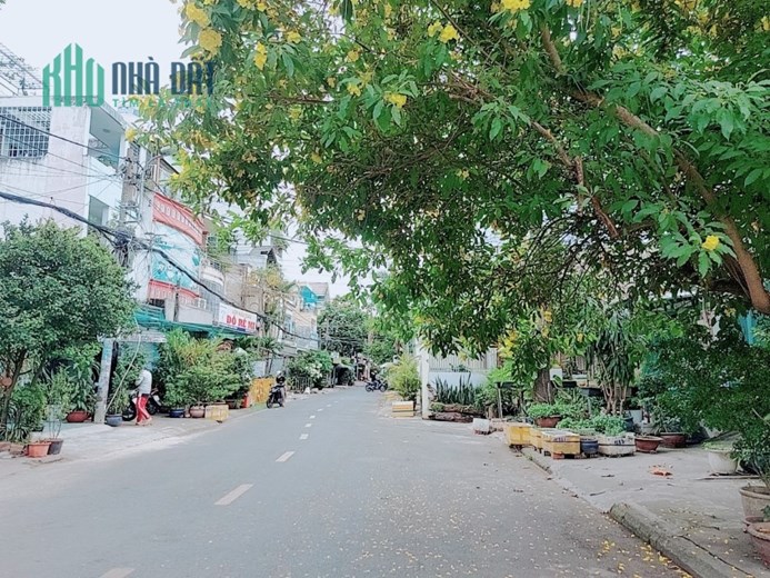 Bán nhà đẹp ngay BigC Trường Chinh - Tân Phú - 62m2 - Nhỉnh 5 TỶ.