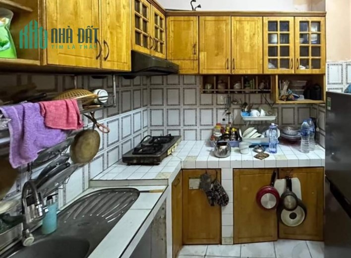 GẤP bán nhà PHAN ĐĂNG LƯU PHÚ NHUẬN  - lô góc 2 mặt hẻm thoáng mát - Sổ Vuông đẹp