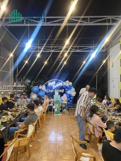 Mình cần sang nhượn lại quán NHẬU HẢI SẢN ĐC 32 Đường Củ Chi- Vĩnh Hải- Nha Trang