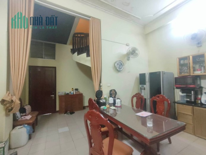 Giá đẹp! Bán nhà Mặt phố-Mặt hồ Đắc Di Đống Đa 68mx5T MT5.3m chỉ 25 tỷ 2 mặt ô tô kd đỉnh