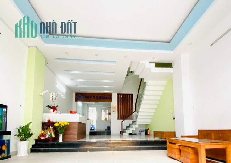 Chủ bán gấp tòa nhà 5 tầng khu phân lô 12m nhà mới đẹp chính chủ xây để ở