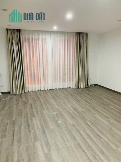 CẦN CHO THUÊ MẶT BẰNG TẠI QUẬN TÂY HỒ, HÀ NỘI
