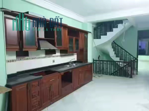 Bán nhà mặt phố Trần Khát Chân, HBT 100m x 5T vỉa hè, ô tô, KD giá 43 tỷ. LH: 0344051369