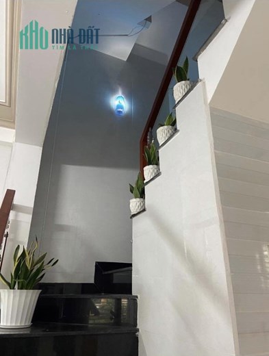 Bán nhà Hxh gần cầu vượt Nguyễn tri phương Quận 10 48m2 giá 7 tỷ 2