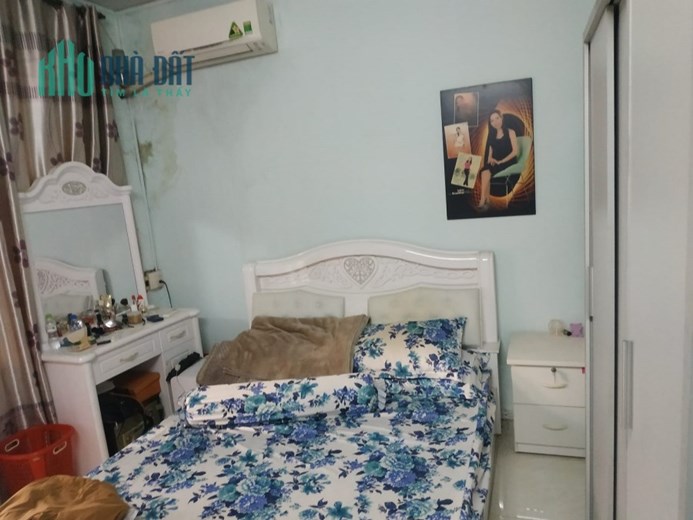 Bán nhà Hẻm xe hơi đường Hoàng Xuân Nhị, Tân Phú, 21m2, 3.5 x 6m, 2 tầng, chỉ 2.7 tỷ TL chính chủ.