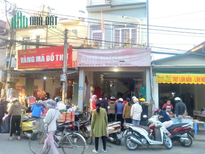 Chính chủ bán nhà 3 tầng tại tổ 5 phường Quyết Thắng,đường Lê Lợi, Tp Sơn La.