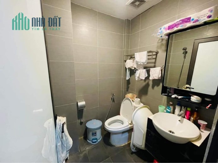 55m 5 Tầng Giá Nhỉnh 6 Tỷ Phố Ngọc Khánh Ba Đình. Ngõ Thông Tứ Tung Kinh Doanh Cho Thuê Dòng Tiền