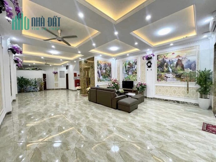 112m 7 Tầng Dòng Tiền 2 Tỷ 1 Năm Phố Đội Cấn. Nhà Đẹp Như Khách Sạn. Chủ Cần Bán Gấp Để Xử Lý Việc