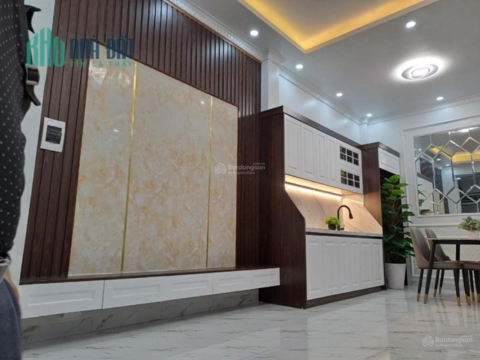 CC bán nhà riêng ngõ 156 Tam Trinh-Yên Sở, full nội thất, MT 4,6mx6T, ngõ oto tránh, pháp lý chuẩn