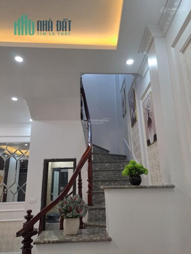CC bán nhà riêng ngõ 156 Tam Trinh-Yên Sở, full nội thất, MT 4,6mx6T, ngõ oto tránh, pháp lý chuẩn