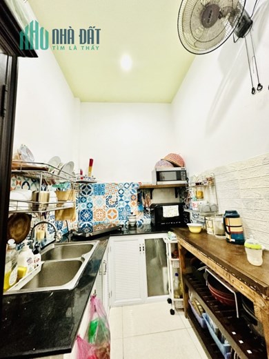 Chủ gủi bán nhà mới Trần Bình Trọng Quận 5 4 tầng DTST 90m2  BTCT HXH chỉ nhỉnh 6 tỷ