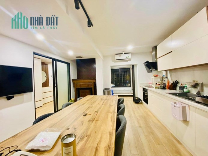 💥 Chỉ 3.5 Tỷ - Căn hộ Tập Thể Mặt phố Giảng Võ, Ba Đình, 100m2 4PN+2WC, SĐCC 💥