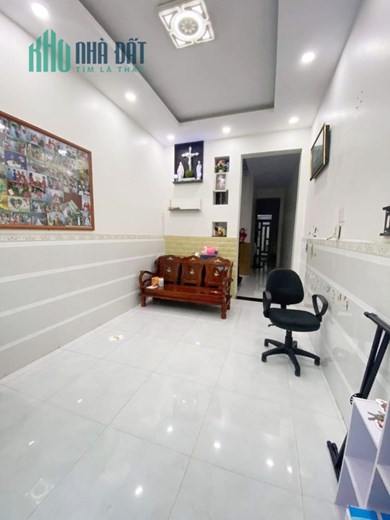 Bán nhà chợ Phan Văn Trị Bình Thạnh. 55m2, 4Tầng, 5PN. Chỉ 5.x tỷ