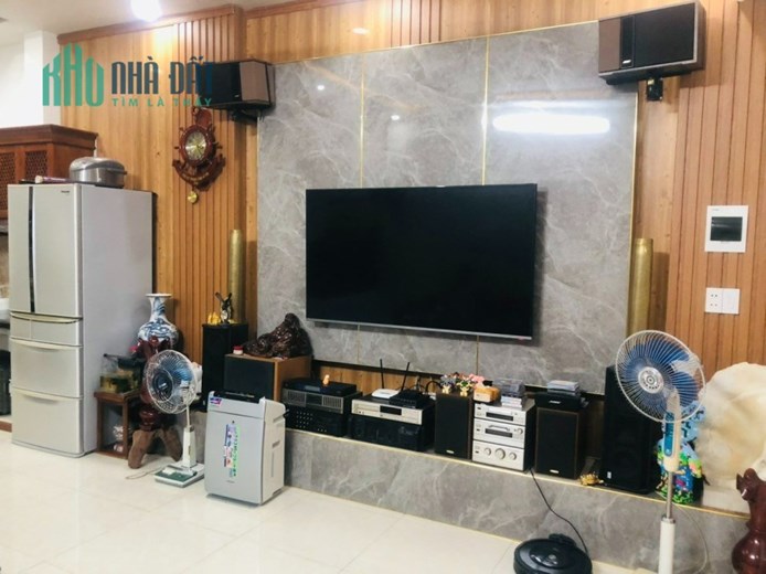 Bán nhà ngõ 67 Kiều Sơn - Văn Cao, diện tích 40m 4 tầng, GIÁ 2.25 tỉ cực đẹp