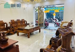 Bán nhà xây mới mặt ngõ to Lạch Tray, diện tích 80m 4 tầng sân cổng, GIÁ 9.99 tỉ ô.tô đỗ cửa