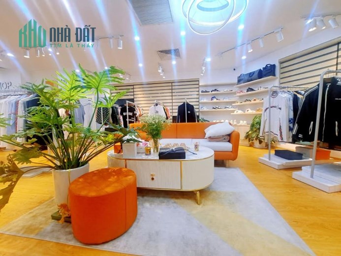 BÁN NHÀ MẶT PHỐ VĂN MIẾU ĐỐNG ĐA HÀ NỘI . TÒA NHÀ LÔ GÓC , VỈA HÈ RỘNG KINH DOANH ĐỈNH CAO. GIÁ