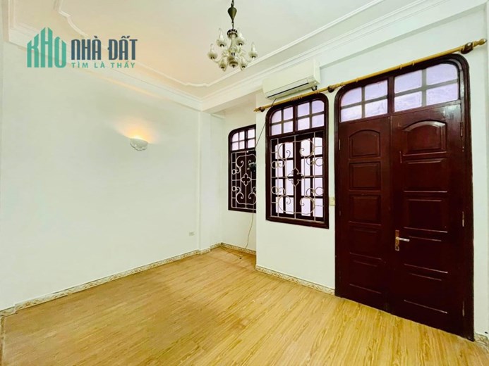 PHÂN LÔ KIM ĐỒNG, LÔ GÓC, 3 MẶT THOÁNG, VỈA HÈ, KINH DOANH ĐỈNH, 45M2*5T*MT 7.5M NHỈNH 11,X TỶ.