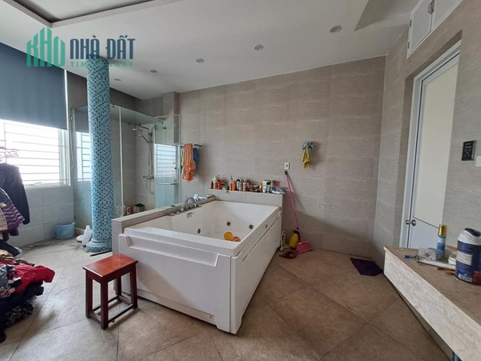 Bán nhà mặt phố Hàng Đậu, 83m, 7 tầng, MT 4m, kinh doanh đỉnh, giá 34 tỷ