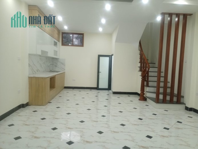 PHÚT MỐT! Bán gấp nhà Cầu Đơ 3, 38m2, Ô TÔ, KINH DOANH, 5 tỷ 5