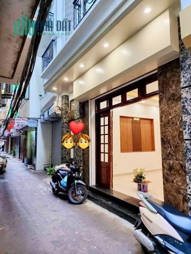 BÁN NHÀ GẦN TRƯỜNG ĐẠI HỌC BÁCH KHOA DT: 45M2 4 TẦNG MẶT NGÕ RỘNG 4M MT 6M - 5 PHÒNG NGỦ MẶT NGÕ