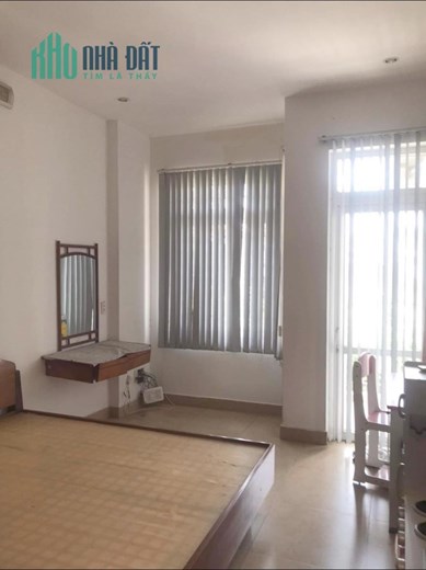 Trần Hữu Trang, phường 10, Phú Nhuận