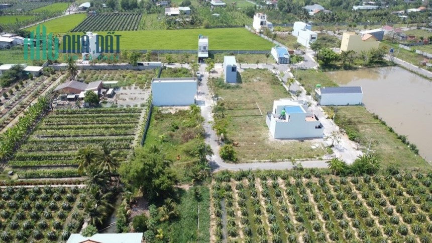 Chủ ngộp cần bán gấp lô đất odt 95m2,  ngay tp tân an, giảm thêm 700tr