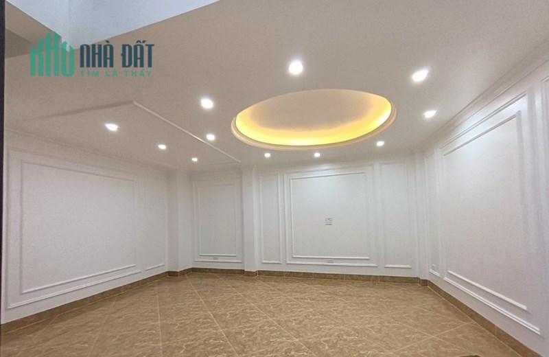 Ngọc Thuỵ DT37/53, nhà 5.5, Mt 6.1, giá chào 4.2 tỷ