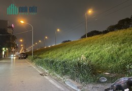 MẶT PHỐ KINH DOANH, Ô TÔ TRÁNH, 2 THOÁNG.RẤT NHIỀU TIỆN ÍCH.38M2.GẦN PHỐ NGUYỄN VĂN CỪ,BỒ ĐỀ.
