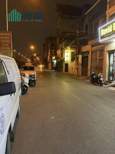 MẶT PHỐ KINH DOANH, Ô TÔ TRÁNH, 2 THOÁNG.RẤT NHIỀU TIỆN ÍCH.38M2.GẦN PHỐ NGUYỄN VĂN CỪ,BỒ ĐỀ.