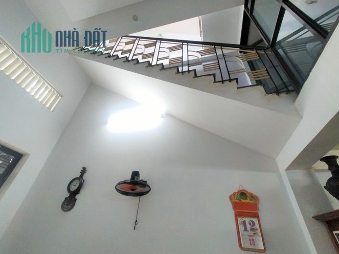 Nhà Nguyễn Văn Linh thẳng 50m ra MT, đi bộ ra Cầu Rồng, hơn 3 tỷnhỏ
