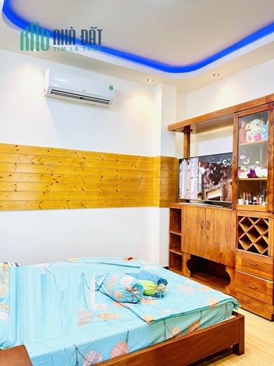 .Nhà Mặt Tiền Hải Châu, Gần Đống Đa, 93m2, ngang 7.8, 3 tầng mới