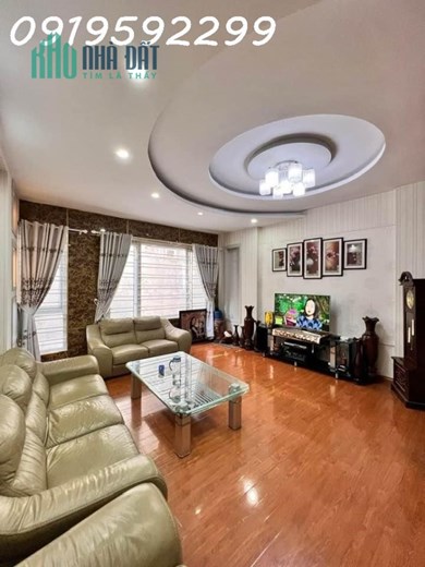 BÁN NHÀ PHỐ DƯƠNG QUẢNG HÀM, CẦU GIẤY, GARA 2 Ô TÔ, THIẾT KẾ ĐẸP, MẶT TIỀN 6M,DÂN TRÍ CAO, Ở CỰC