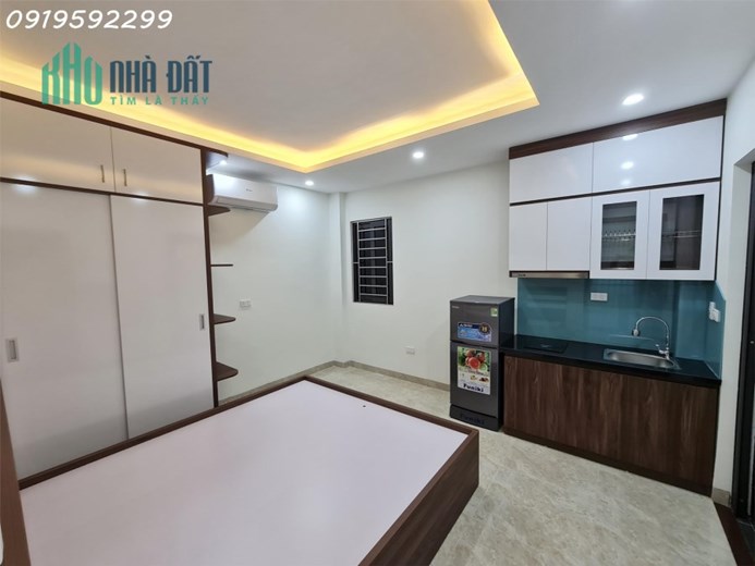 GÃY BANK, CẦN BÁN GẤP CCMN LÊ ĐỨC THỌ, NAM TỪ LIÊM, 8 TẦNG THANG MÁY,NGÕ THÔNG KINH DOANH